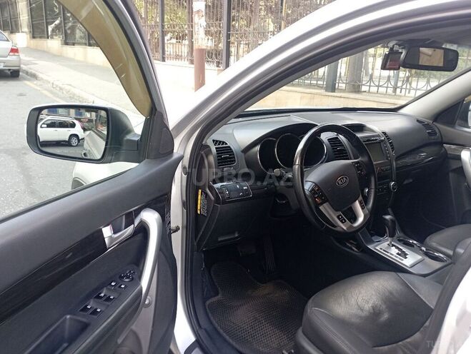 Kia Sorento 2011, 246,000 km - 2.0 l - Bakı