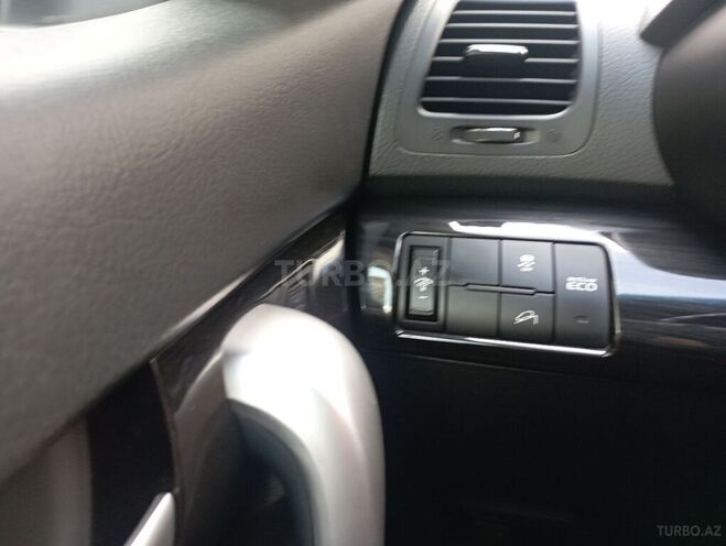 Kia Sorento 2011, 246,000 km - 2.0 l - Bakı