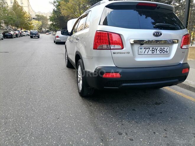 Kia Sorento 2011, 246,000 km - 2.0 l - Bakı