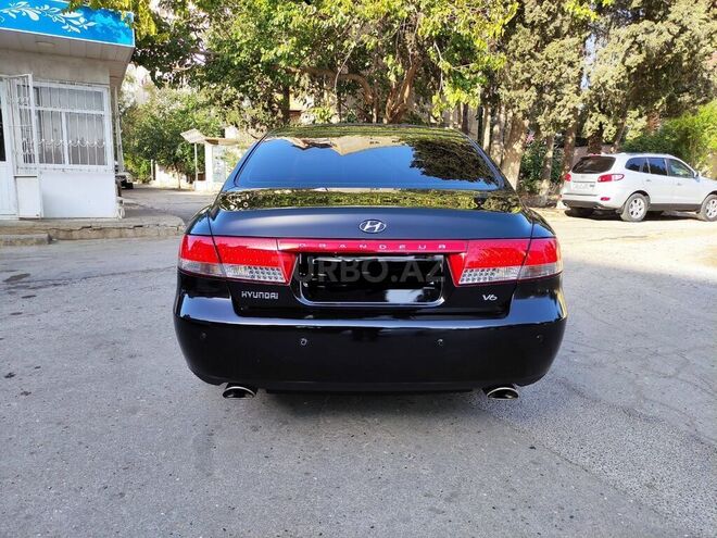 Hyundai Grandeur 2009, 320,000 km - 2.7 l - Bakı