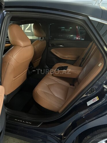 Toyota Avalon 2019, 28,500 km - 2.5 l - Bakı