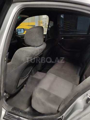 BMW 325 2001, 242,626 km - 2.5 л - Bakı