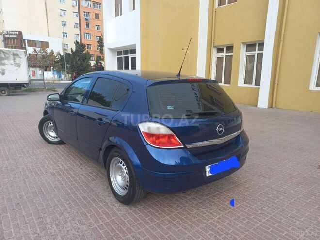 Opel Astra 2006, 200,000 km - 1.4 l - Bakı