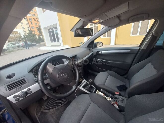 Opel Astra 2006, 200,000 km - 1.4 l - Bakı