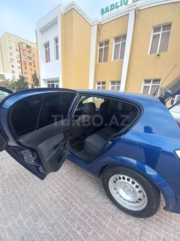 Opel Astra 2006, 200,000 km - 1.4 l - Bakı