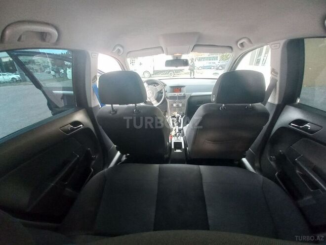Opel Astra 2006, 200,000 km - 1.4 l - Bakı