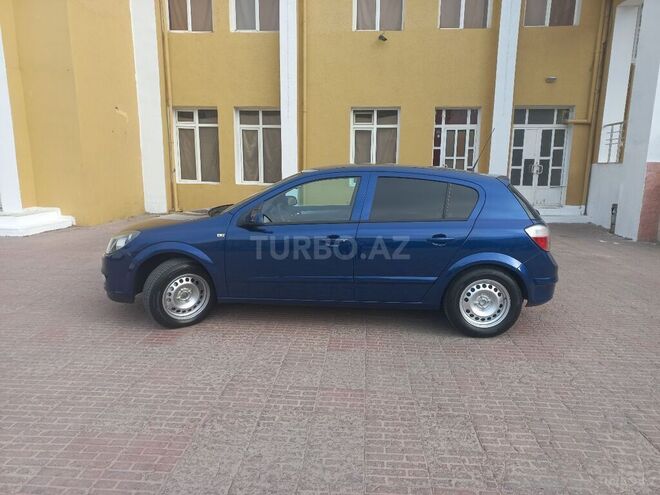 Opel Astra 2006, 200,000 km - 1.4 l - Bakı