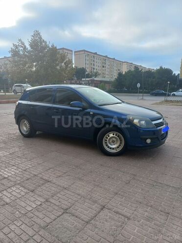 Opel Astra 2006, 200,000 km - 1.4 l - Bakı