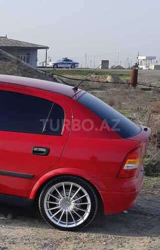 Opel Astra 2009, 180,000 km - 1.4 л - Beyləqan