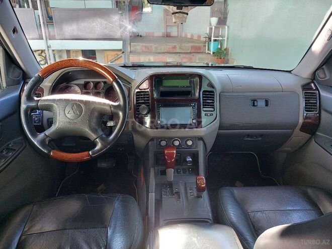 Mitsubishi Pajero 2002, 216,000 km - 3.5 l - Bakı
