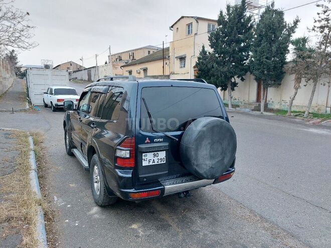 Mitsubishi Pajero 2002, 216,000 km - 3.5 l - Bakı