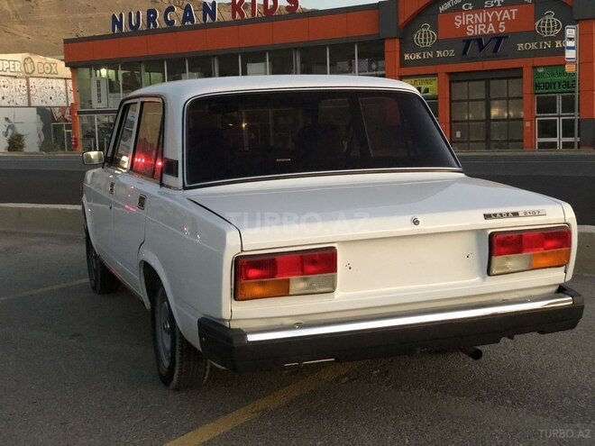 LADA (VAZ) 2107 2006, 142,028 km - 1.6 л - Bakı