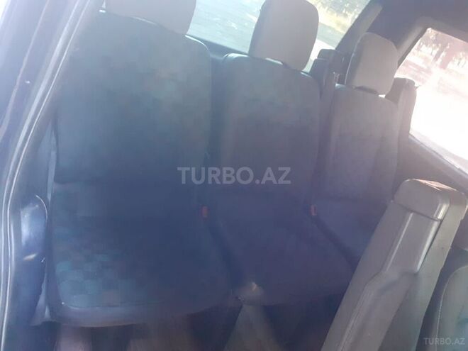 Mercedes Vito 120 2002, 198,652 km - 2.2 l - Qazax