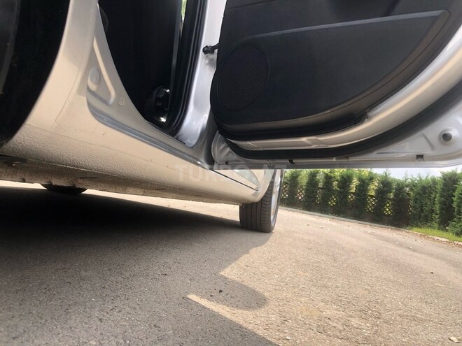 Kia Ceed 2012, 250,165 km - 1.6 l - Astara