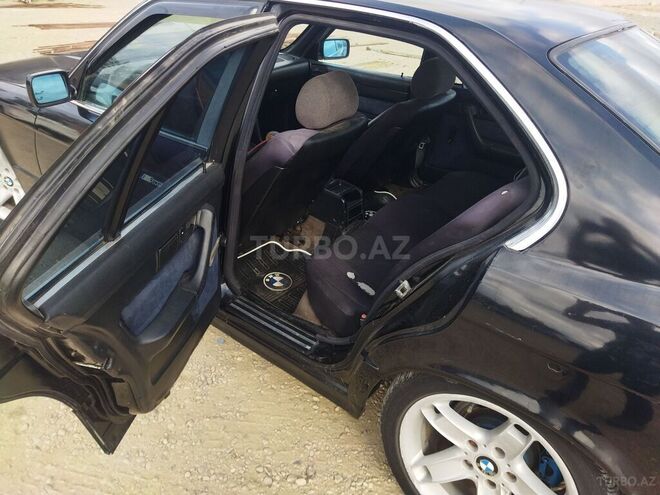 BMW 520 1989, 264,880 km - 2.0 l - Bakı