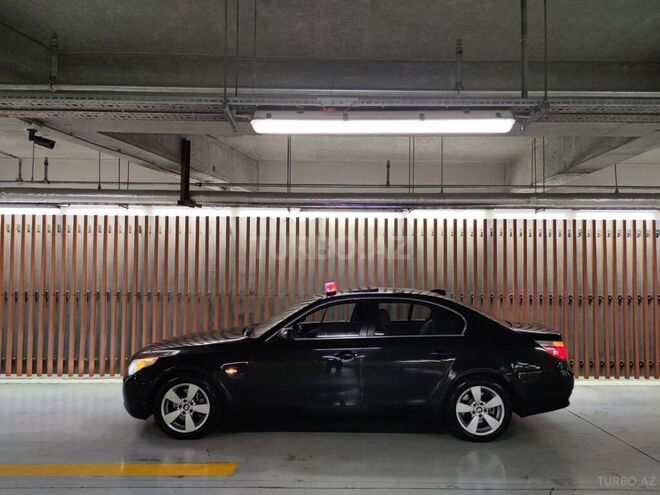 BMW 530 2006, 302,000 km - 3.0 л - Gəncə