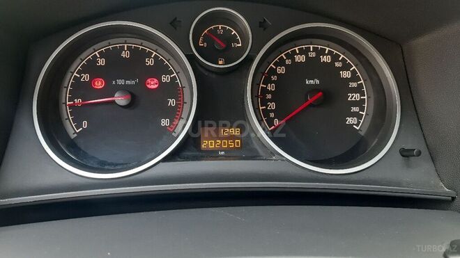 Opel Astra 2008, 202,051 km - 1.4 л - Gəncə