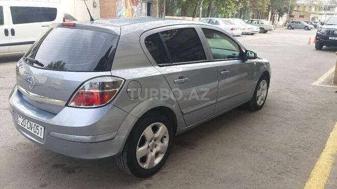 Opel Astra 2008, 202,051 km - 1.4 л - Gəncə