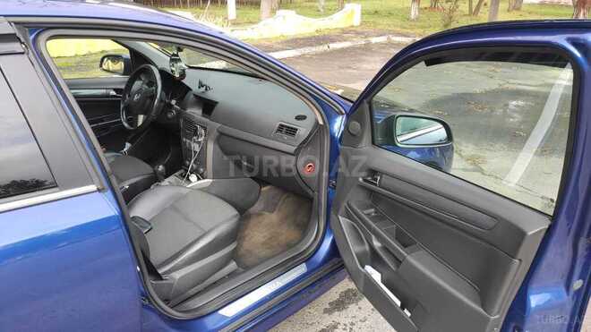 Opel Astra 2006, 185,000 km - 2.0 л - Bakı