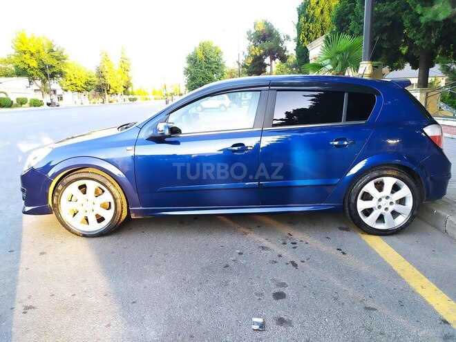 Opel Astra 2006, 185,000 km - 2.0 л - Bakı