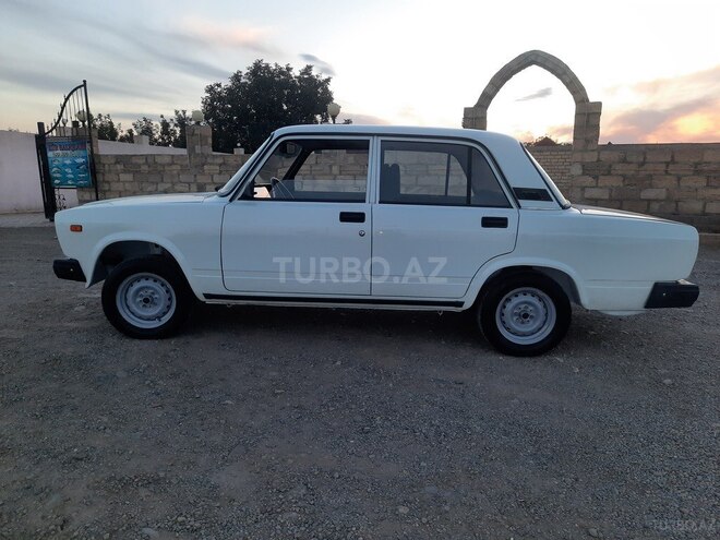LADA (VAZ) 2107 2009, 20,000 km - 1.6 l - Samux