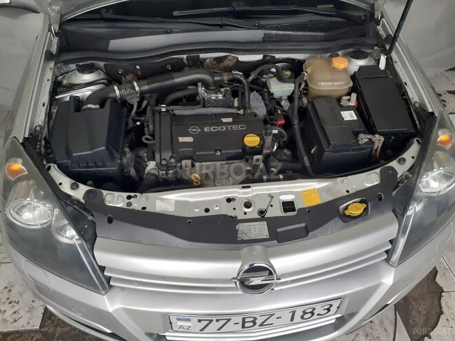Opel Astra 2004, 259,730 km - 1.4 l - Quba