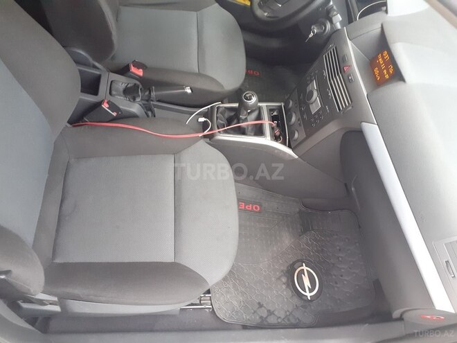 Opel Astra 2004, 259,730 km - 1.4 l - Quba