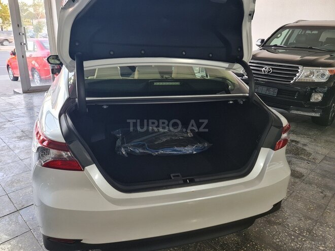 Toyota Camry 2022, 0 km - 2.5 л - Bakı