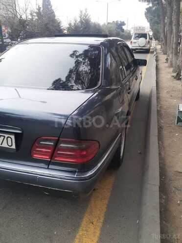 Mercedes E 220 1998, 482,000 km - 2.2 l - Bakı