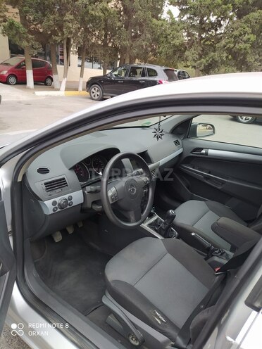 Opel Astra 2004, 163,824 km - 2.0 л - Sumqayıt