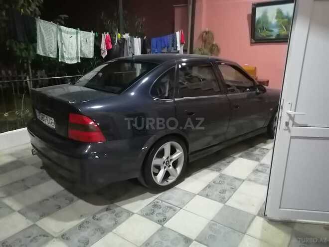 Opel Vectra 1996, 390,000 km - 2.0 л - Bakı