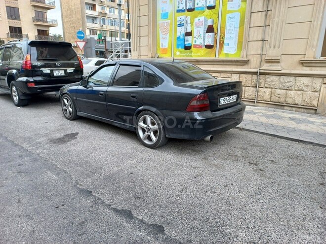Opel Vectra 1996, 390,000 km - 2.0 л - Bakı