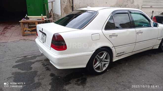 Mercedes C 230 1999, 250,000 km - 2.3 l - Bakı
