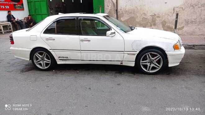 Mercedes C 230 1999, 250,000 km - 2.3 l - Bakı