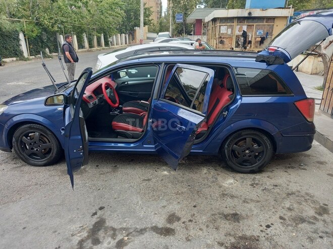 Opel Astra 2006, 260,000 km - 1.4 l - Bakı