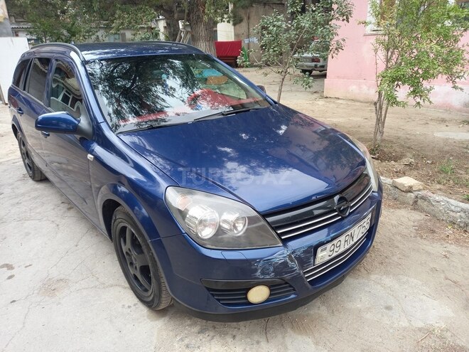 Opel Astra 2006, 260,000 km - 1.4 l - Bakı