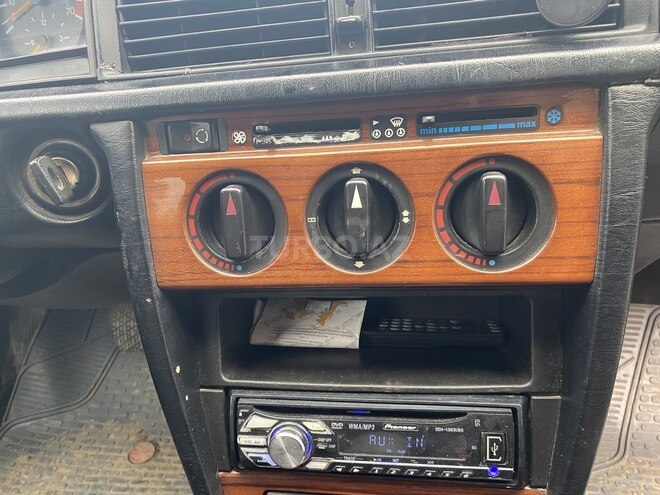 Mercedes 190 1992, 556,636 km - 2.0 л - Bakı