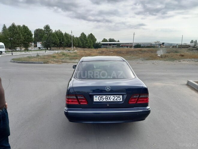 Mercedes E 220 1999, 500,000 km - 2.2 л - Ağstafa