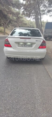 Mercedes E 240 2004, 312,000 km - 2.6 l - Bakı