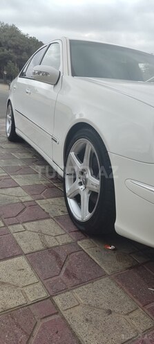 Mercedes E 240 2004, 312,000 km - 2.6 l - Bakı