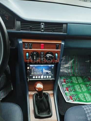Mercedes E 200 1994, 434,000 km - 2.0 l - Şəki