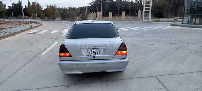 Mercedes C 230 2000, 186,000 km - 2.3 l - Sumqayıt