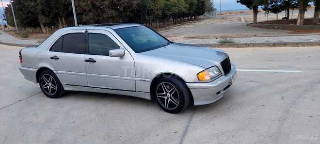 Mercedes C 230 2000, 186,000 km - 2.3 l - Sumqayıt