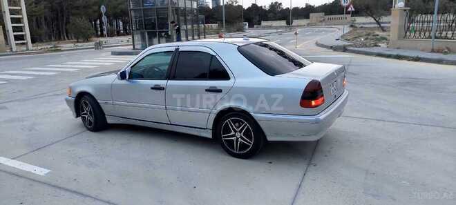 Mercedes C 230 2000, 186,000 km - 2.3 l - Sumqayıt