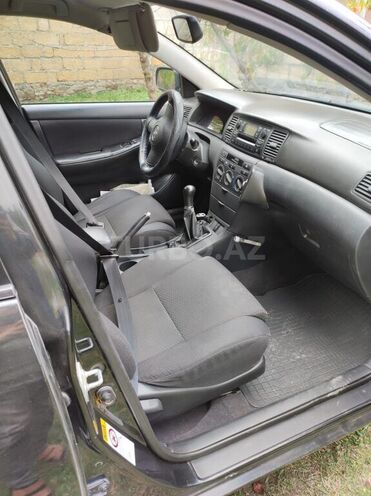 Toyota Corolla 2006, 212,000 km - 1.4 л - Bakı