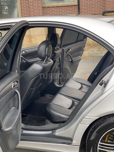 Mercedes C 240 2001, 294,679 km - 2.4 l - Zaqatala