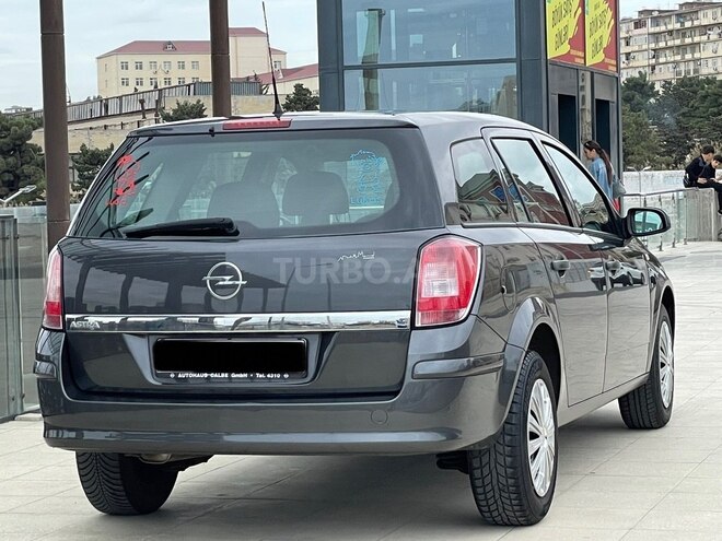 Opel Astra 2010, 194,000 km - 1.4 l - Bakı