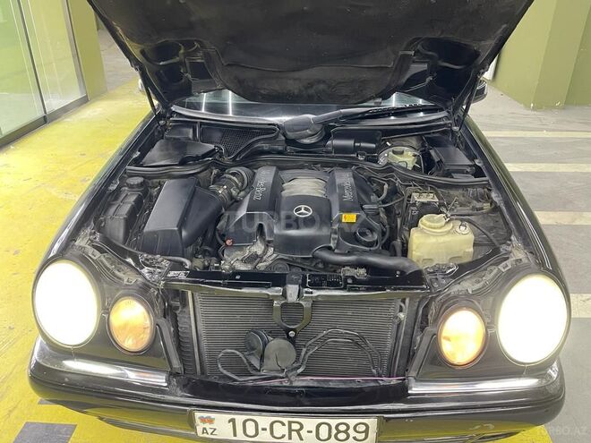Mercedes E 240 1997, 425,000 km - 2.4 l - Bakı
