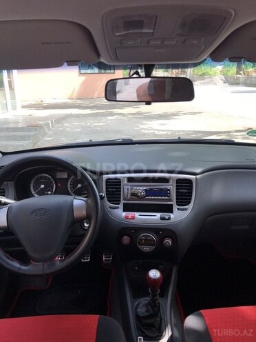 Kia Rio 2005, 160,000 km - 1.4 l - Şəki