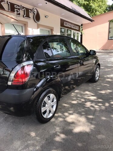 Kia Rio 2005, 160,000 km - 1.4 l - Şəki